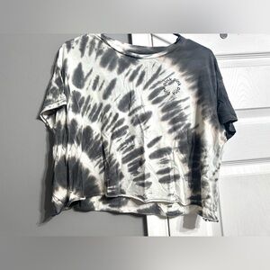 Women’s pink cropped relaxed T